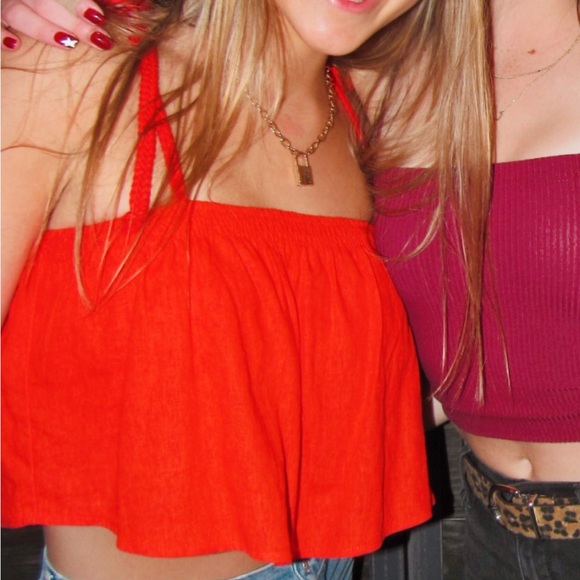 Tie Crop Top - Picture 4 of 4